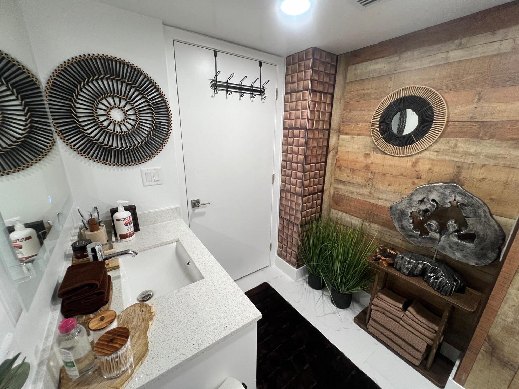 Miami Wood Apart Hotel New 2024 - Private Terrace - Free Garage - Beach 5 Min Hollywood Eksteriør billede